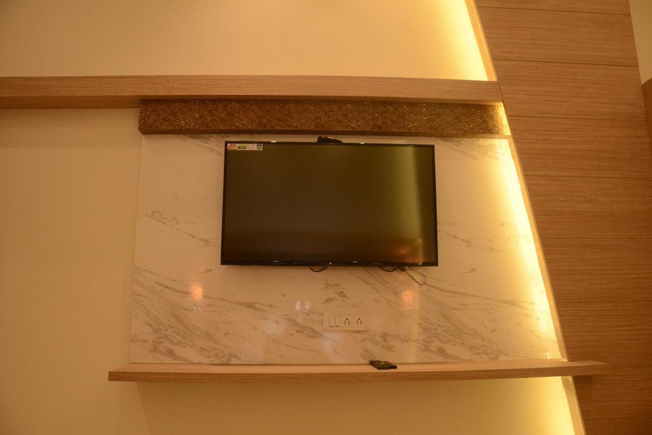 Hotel Bharat Kota  Zewnętrze zdjęcie