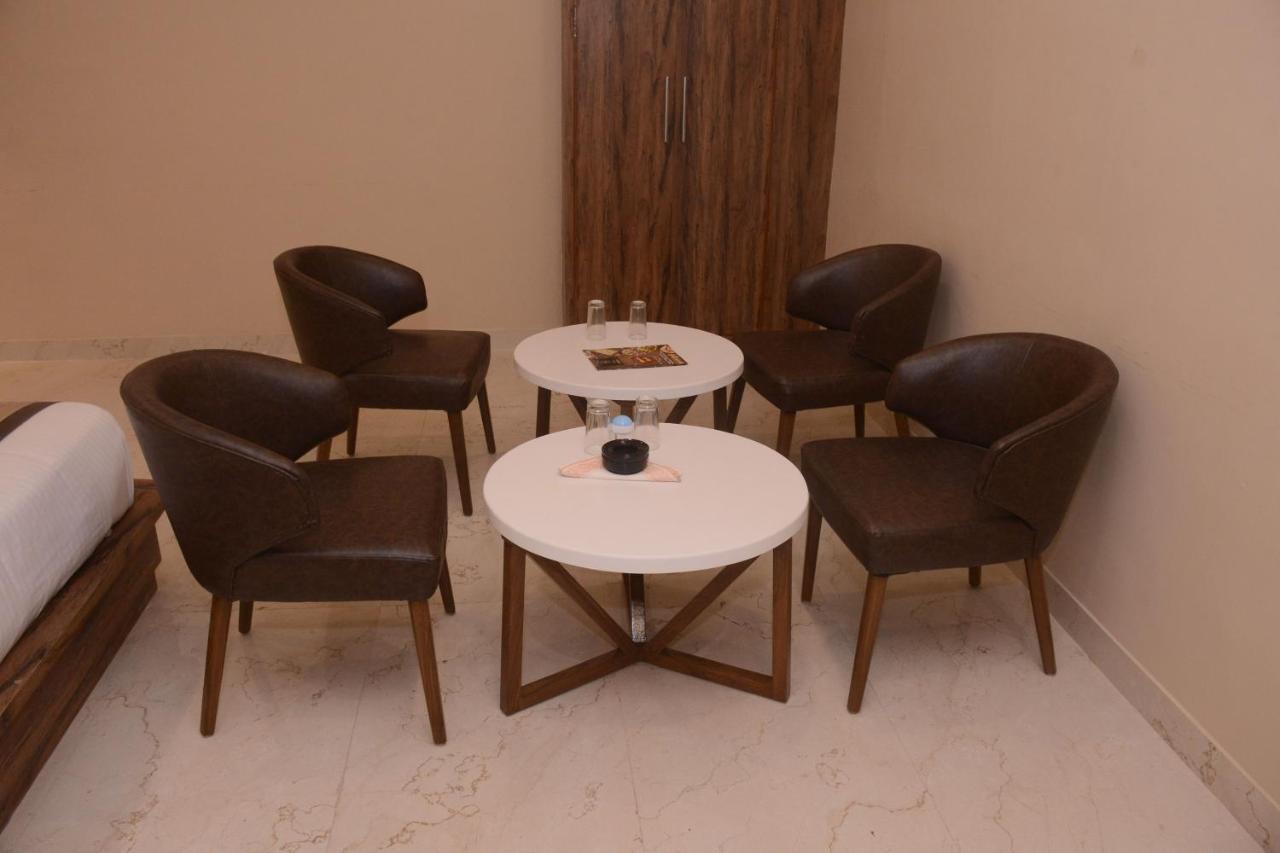 Hotel Bharat Kota  Zewnętrze zdjęcie