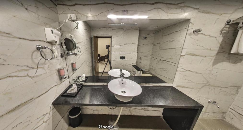 Hotel Bharat Kota  Zewnętrze zdjęcie