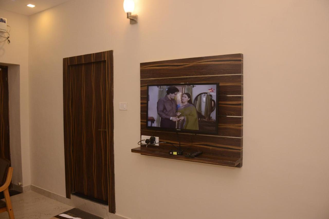 Hotel Bharat Kota  Zewnętrze zdjęcie