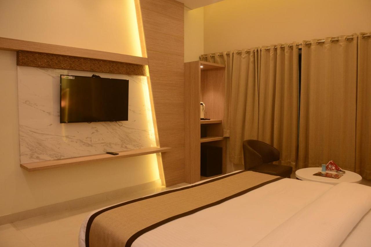 Hotel Bharat Kota  Zewnętrze zdjęcie